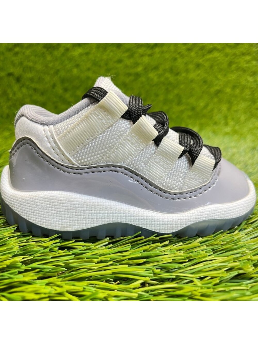 Nike Air Jordan 11 Retro Low Toddler Size 4C Cement Gray Athletic Shoes Sneakers
